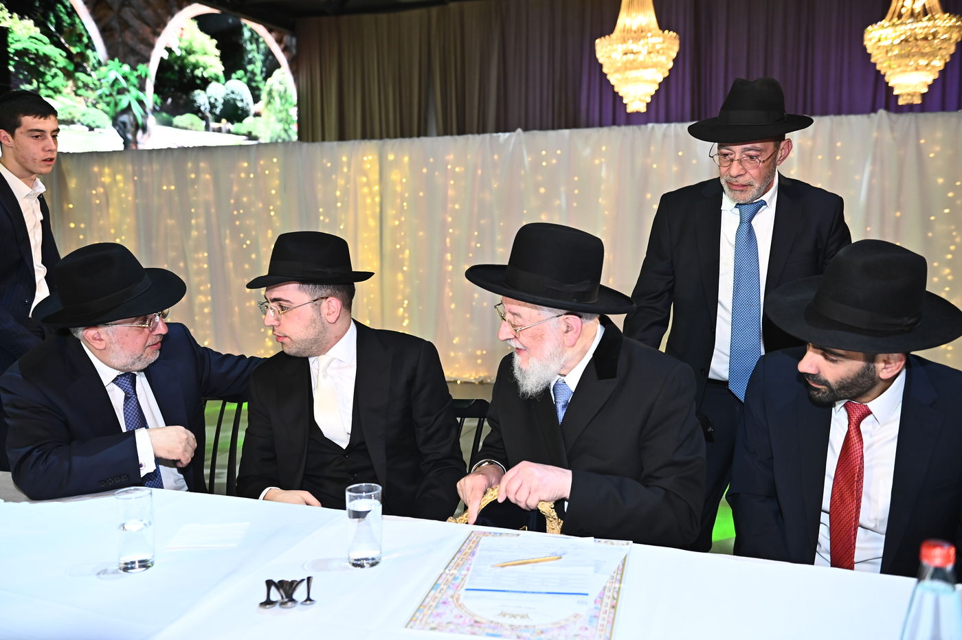 שמחת החתונה בבית משפחות זר ובן שמעון