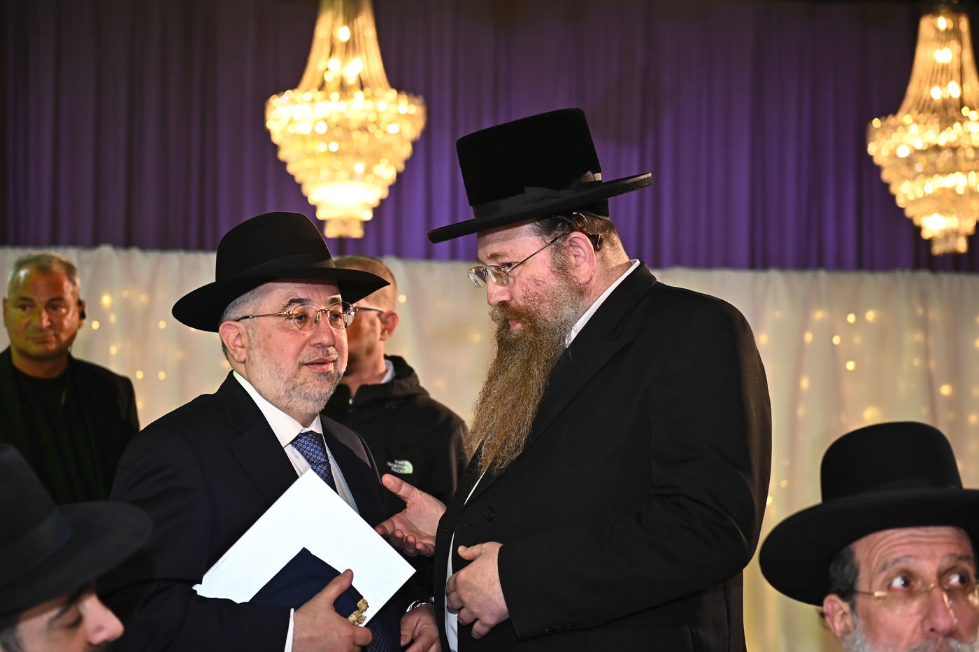 שמחת החתונה בבית משפחות זר ובן שמעון