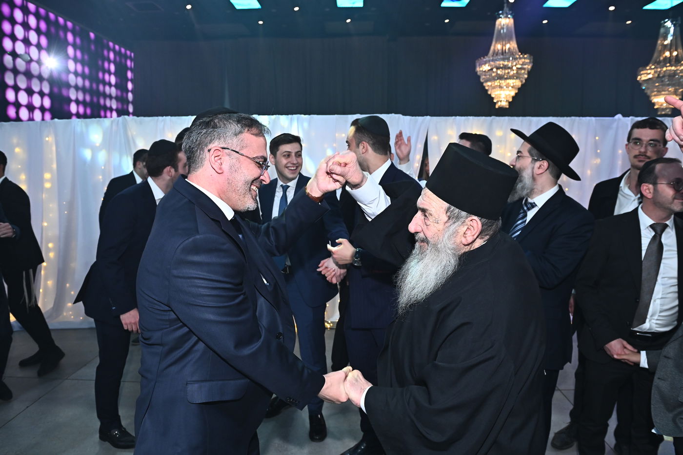 שמחת החתונה בבית משפחות זר ובן שמעון