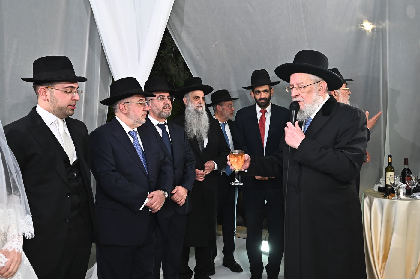 שמחת החתונה בבית משפחות זר ובן שמעון