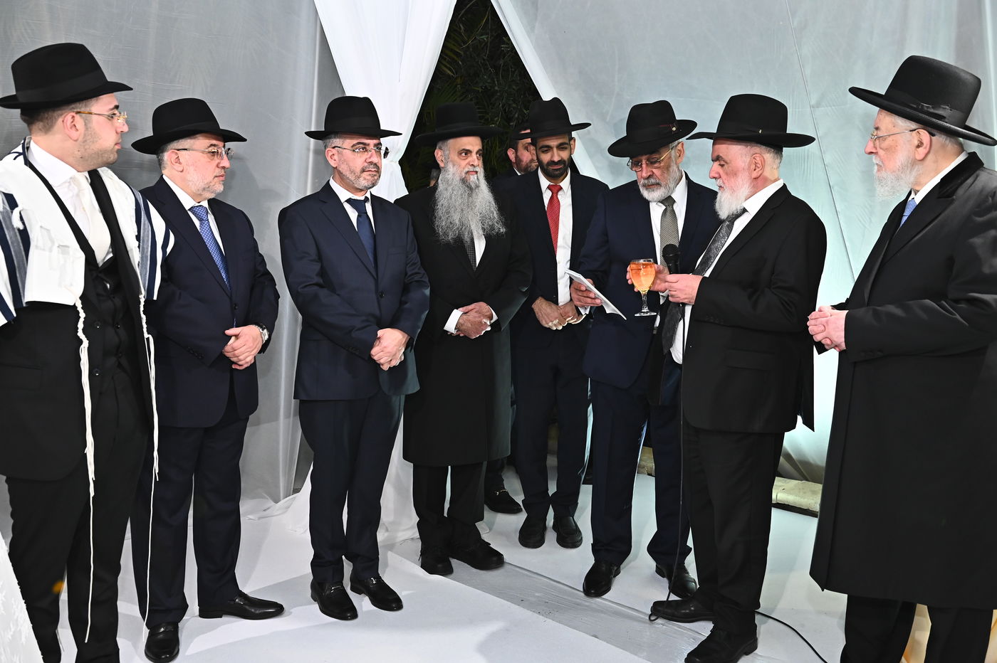 שמחת החתונה בבית משפחות זר ובן שמעון