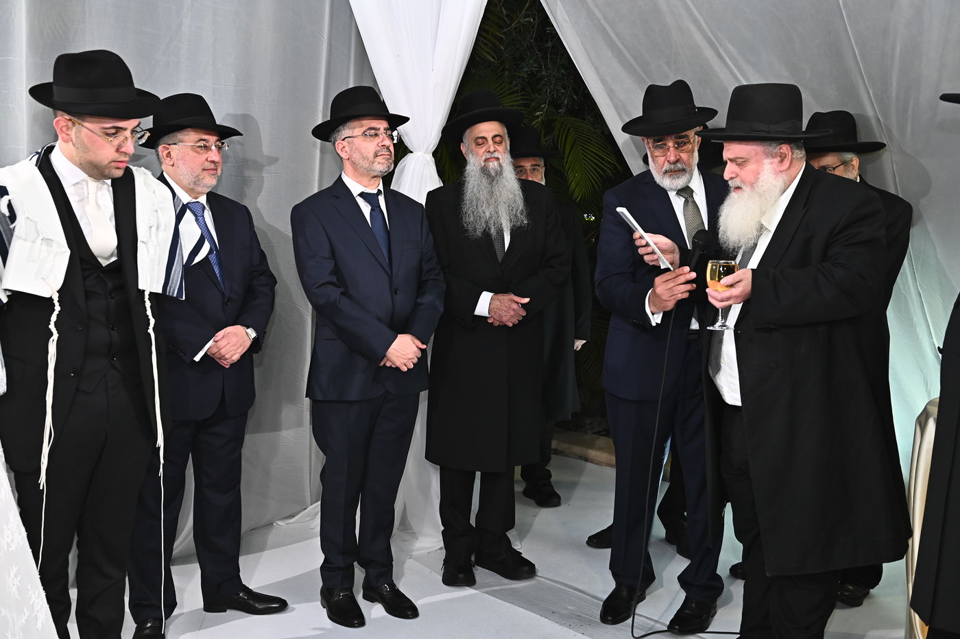 שמחת החתונה בבית משפחות זר ובן שמעון