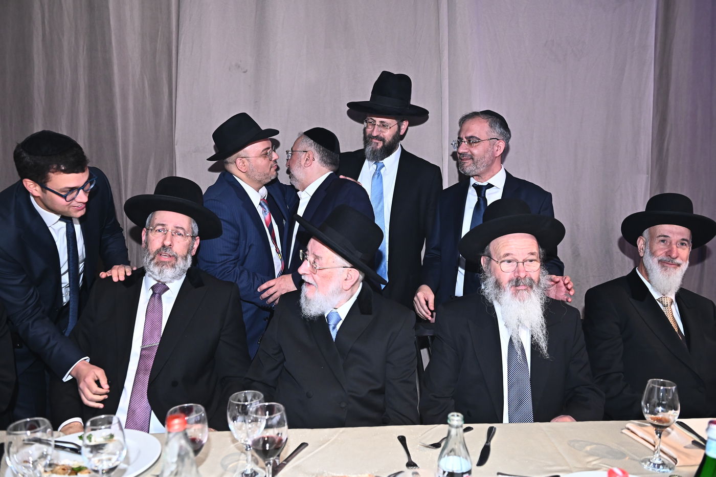 שמחת החתונה בבית משפחות זר ובן שמעון