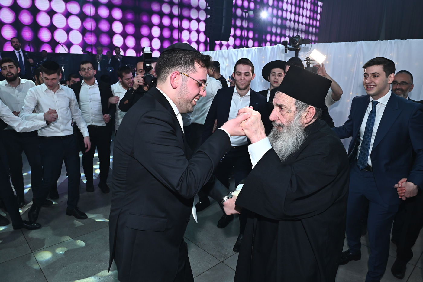 שמחת החתונה בבית משפחות זר ובן שמעון