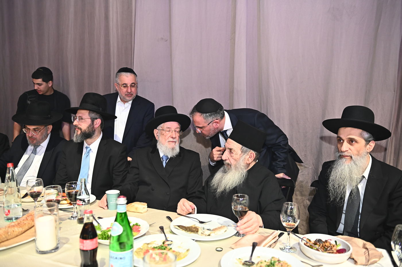 שמחת החתונה בבית משפחות זר ובן שמעון