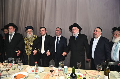 שמחת החתונה בבית משפחות זר ובן שמעון