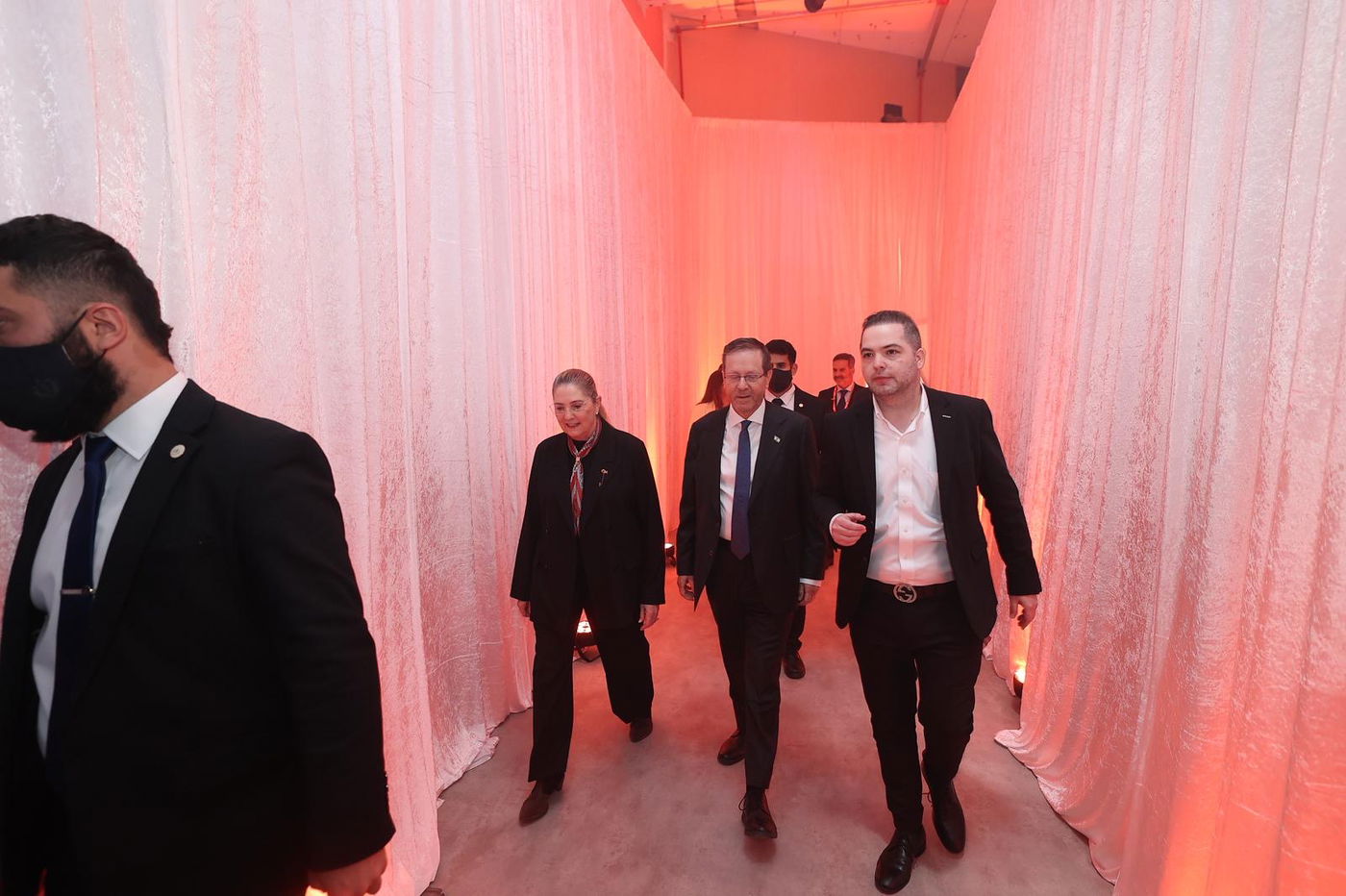 בחנות המרכז הרפואי הגדול והחדשני ביותר של מאוחדת