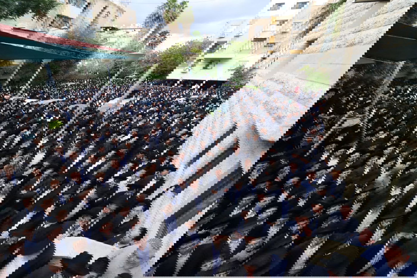 הלוויית הגאון רבי ישעיהו פרנקל זצ"ל