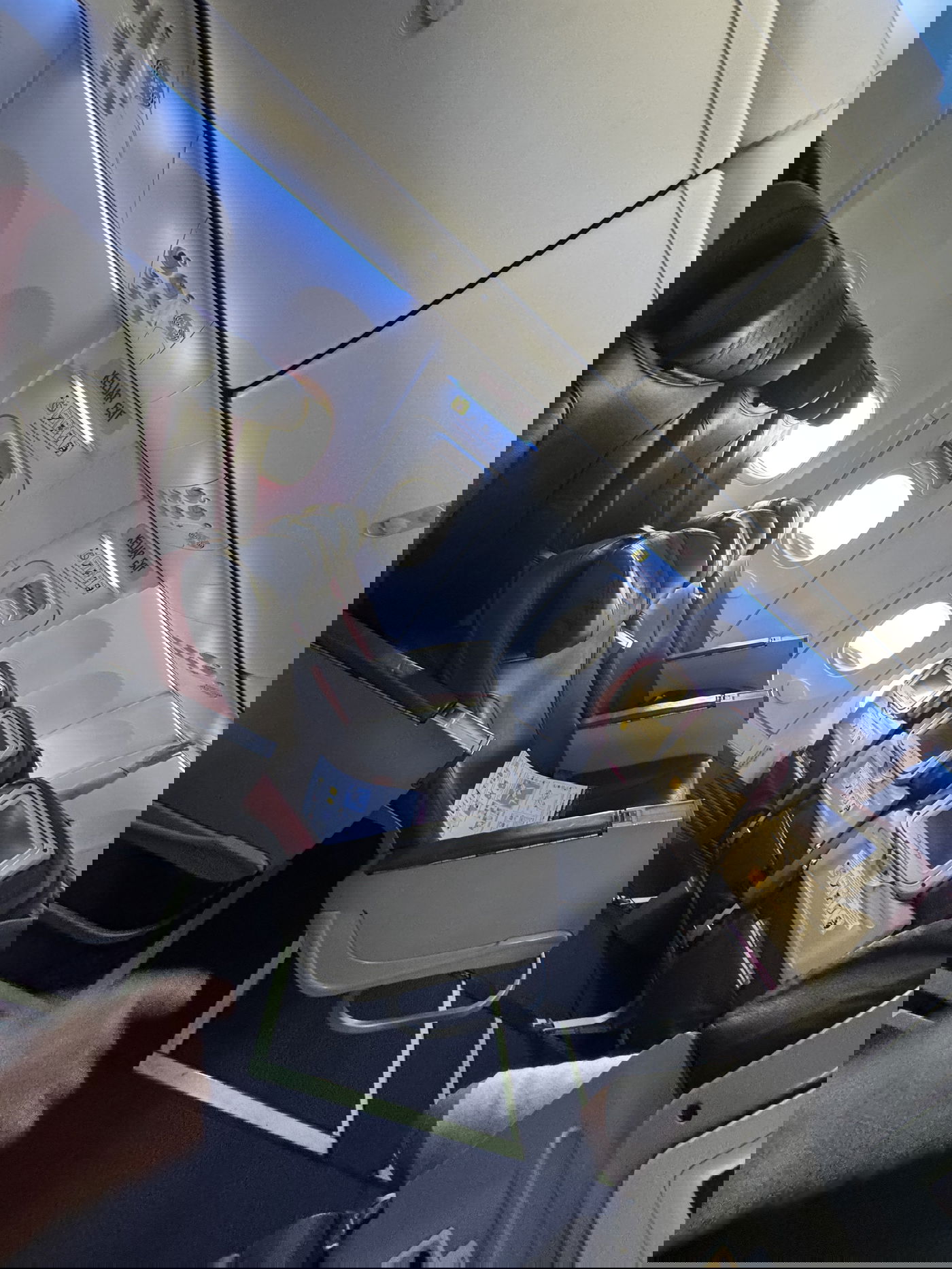 שורת המושבים שנפלה