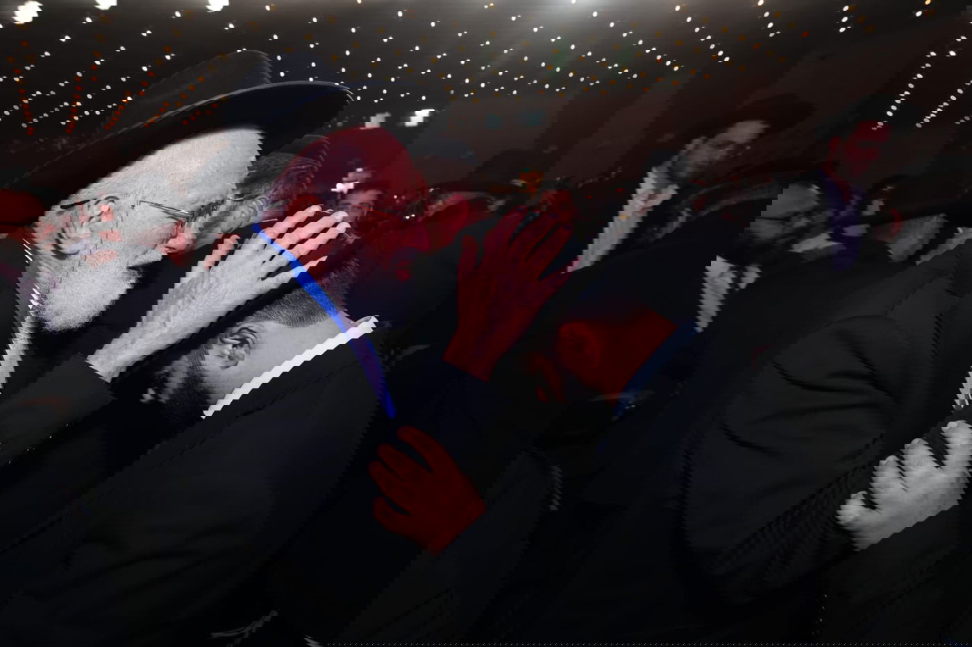 באי הכנס בבניני האומה