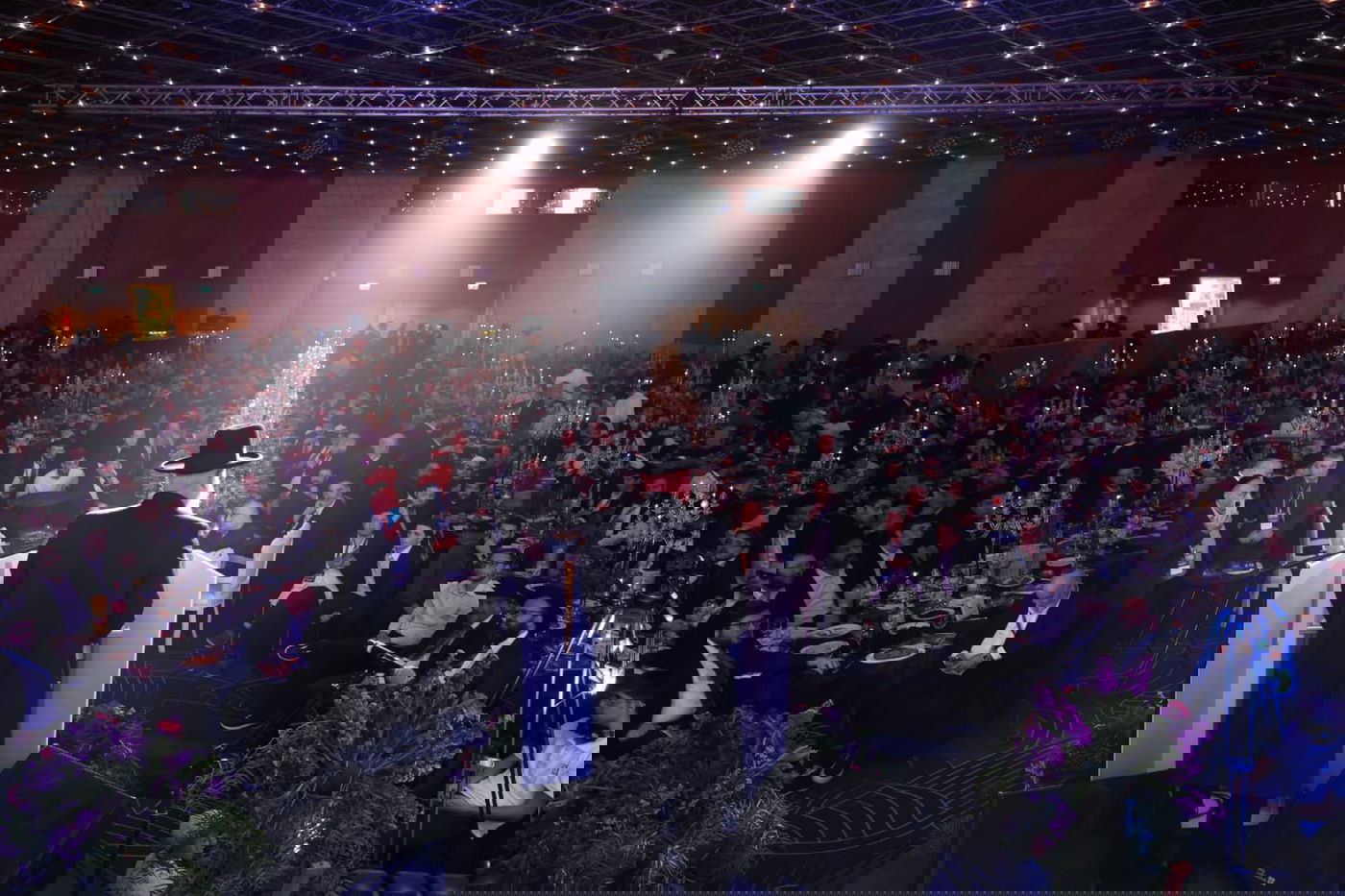 באי הכנס בבניני האומה