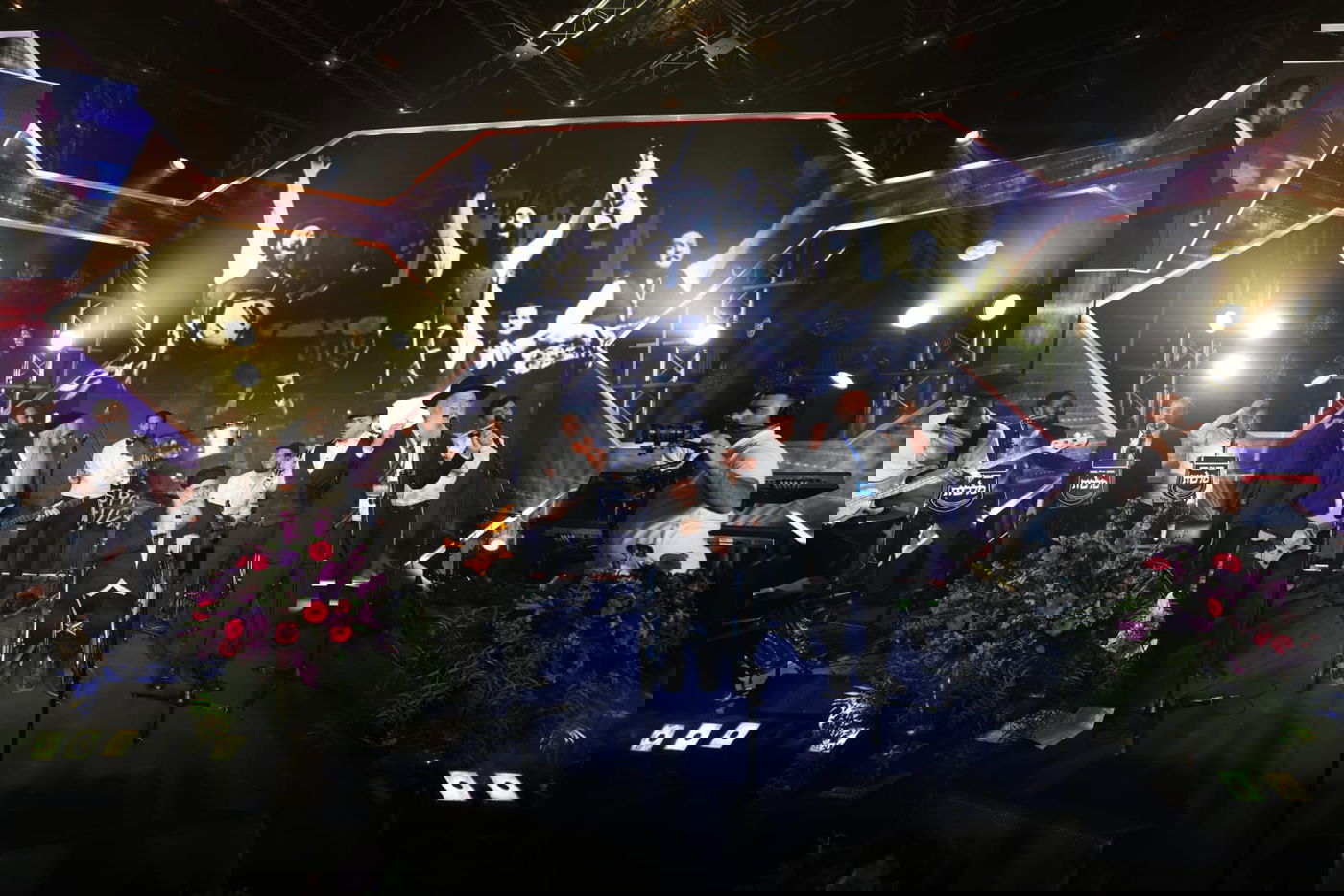 באי הכנס בבניני האומה