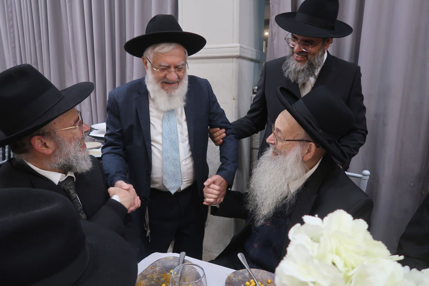 שמחת נישואי נכד הגאון רבי משה מאיה