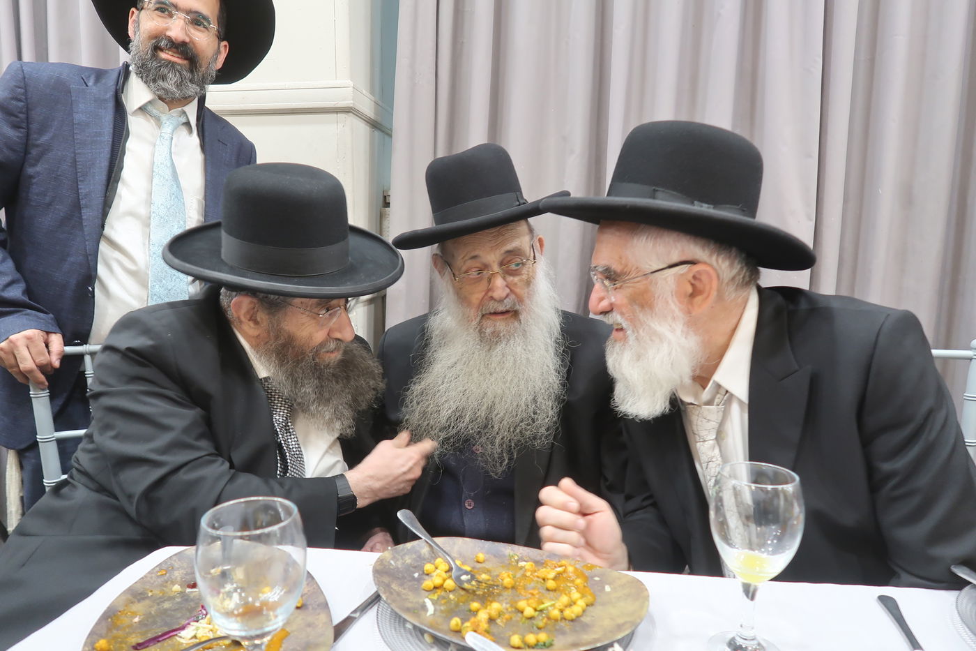 שמחת נישואי נכד הגאון רבי משה מאיה