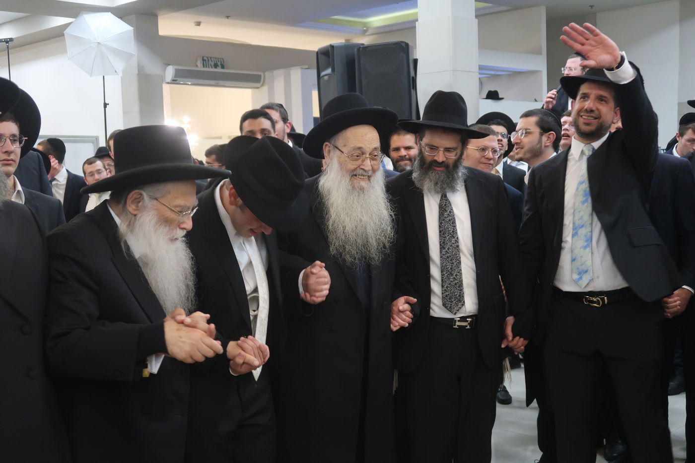 שמחת נישואי נכד הגאון רבי משה מאיה