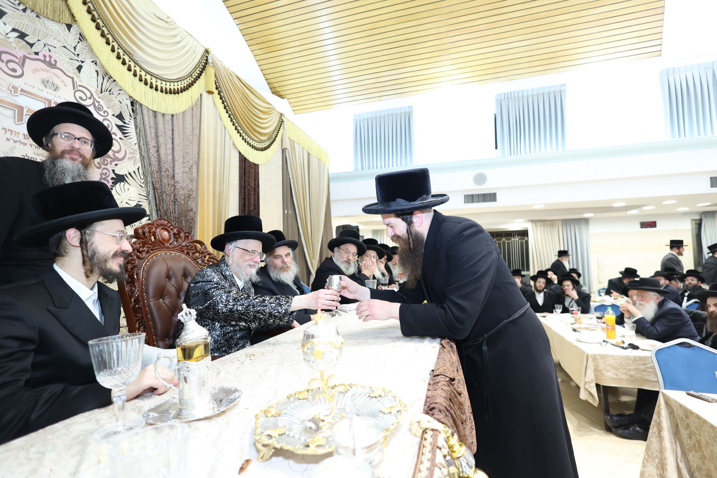 מעמד אדירי התורה בסערט ויזניץ