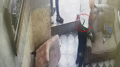 משטח עץ נזרק: הויכוח על חנייה בירושלים הסלים למהומה אלימה במיוחד