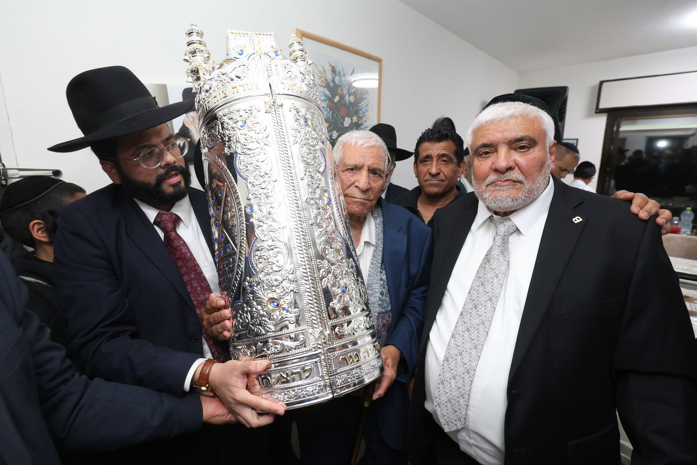 הכנסת ספר התורה בביתר