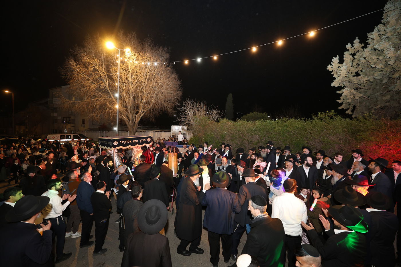 הכנסת ספר התורה בביתר