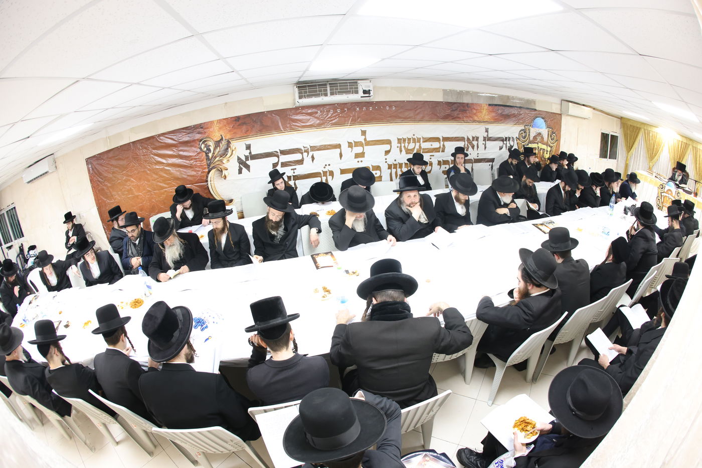 האדמו"ר מאשלג ז' אדר במירון