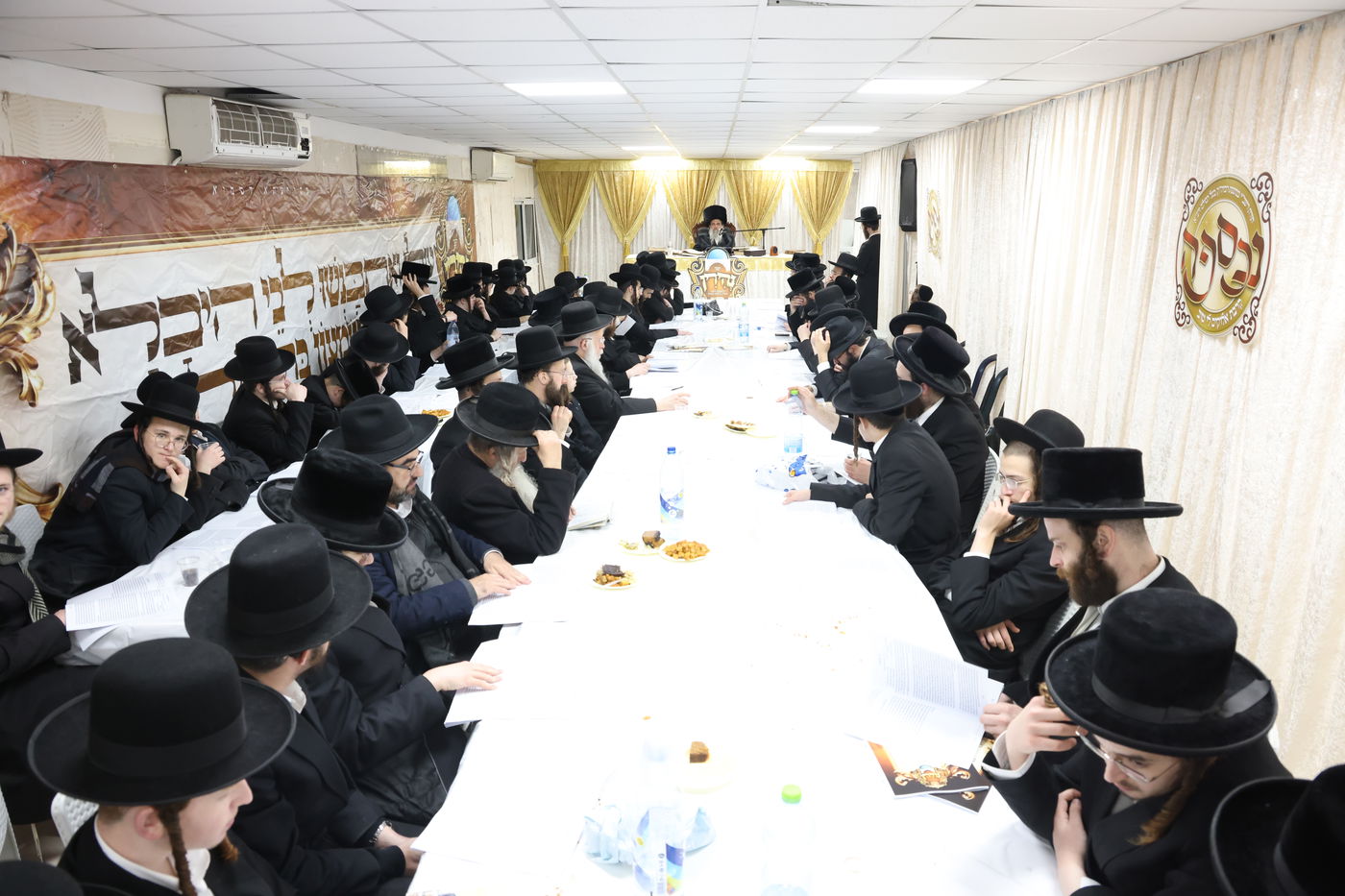 האדמו"ר מאשלג ז' אדר במירון