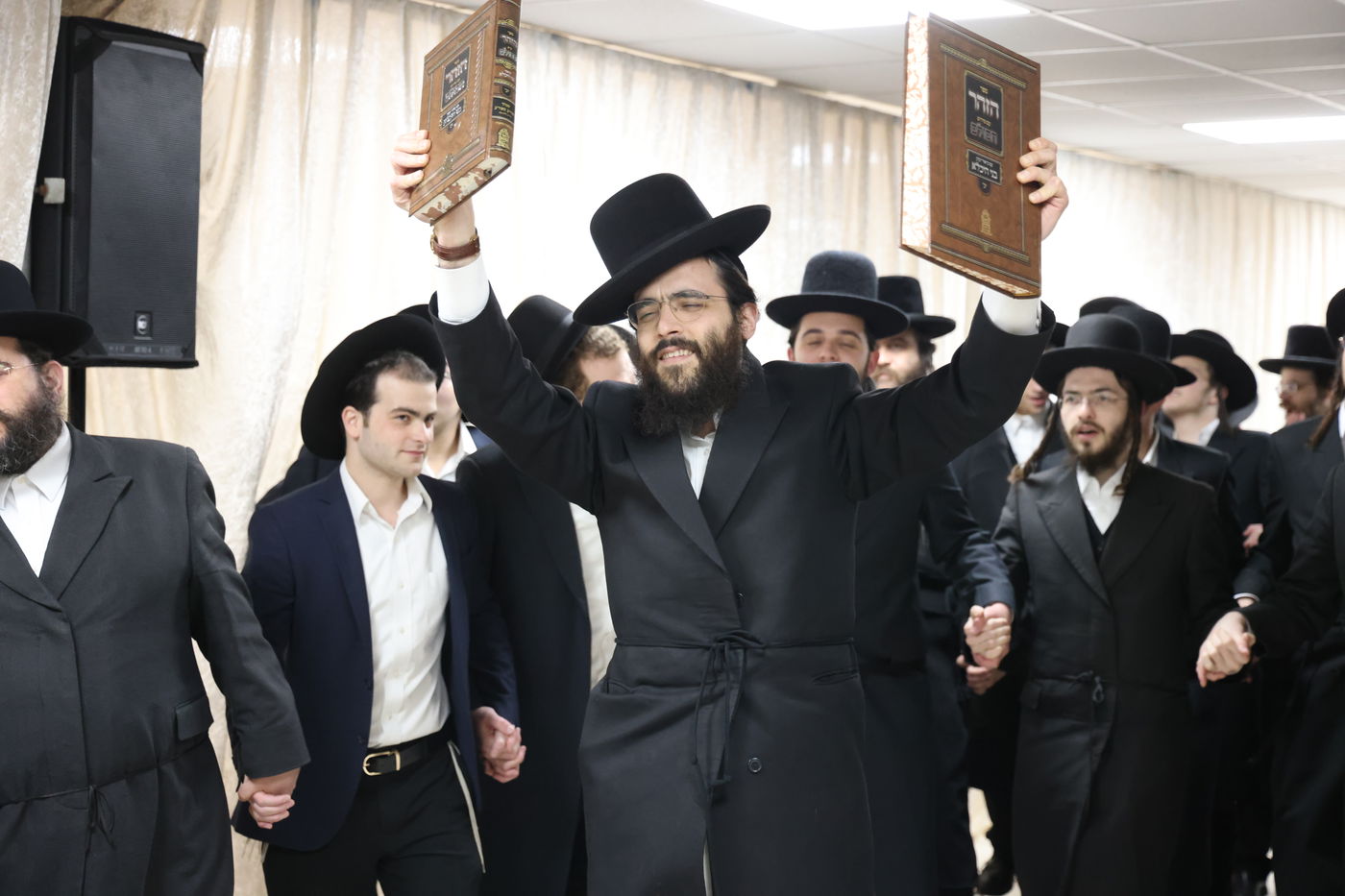 האדמו"ר מאשלג ז' אדר במירון