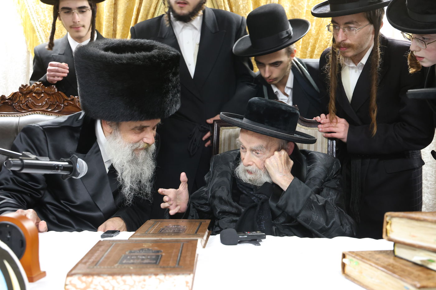 האדמו"ר מאשלג ז' אדר במירון