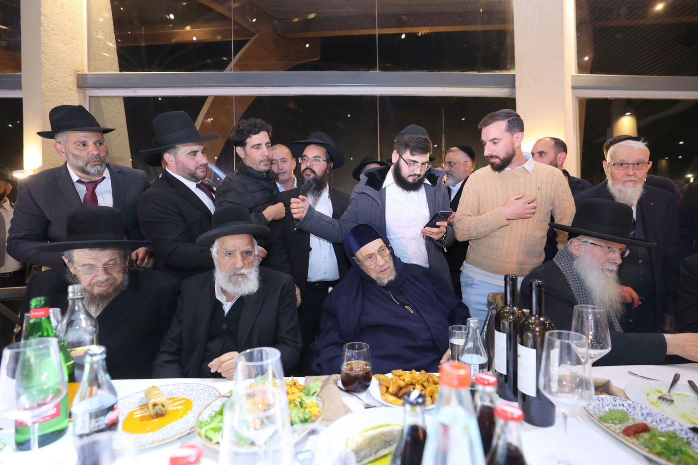 חתונת בנו של הרב אליהו אילוז