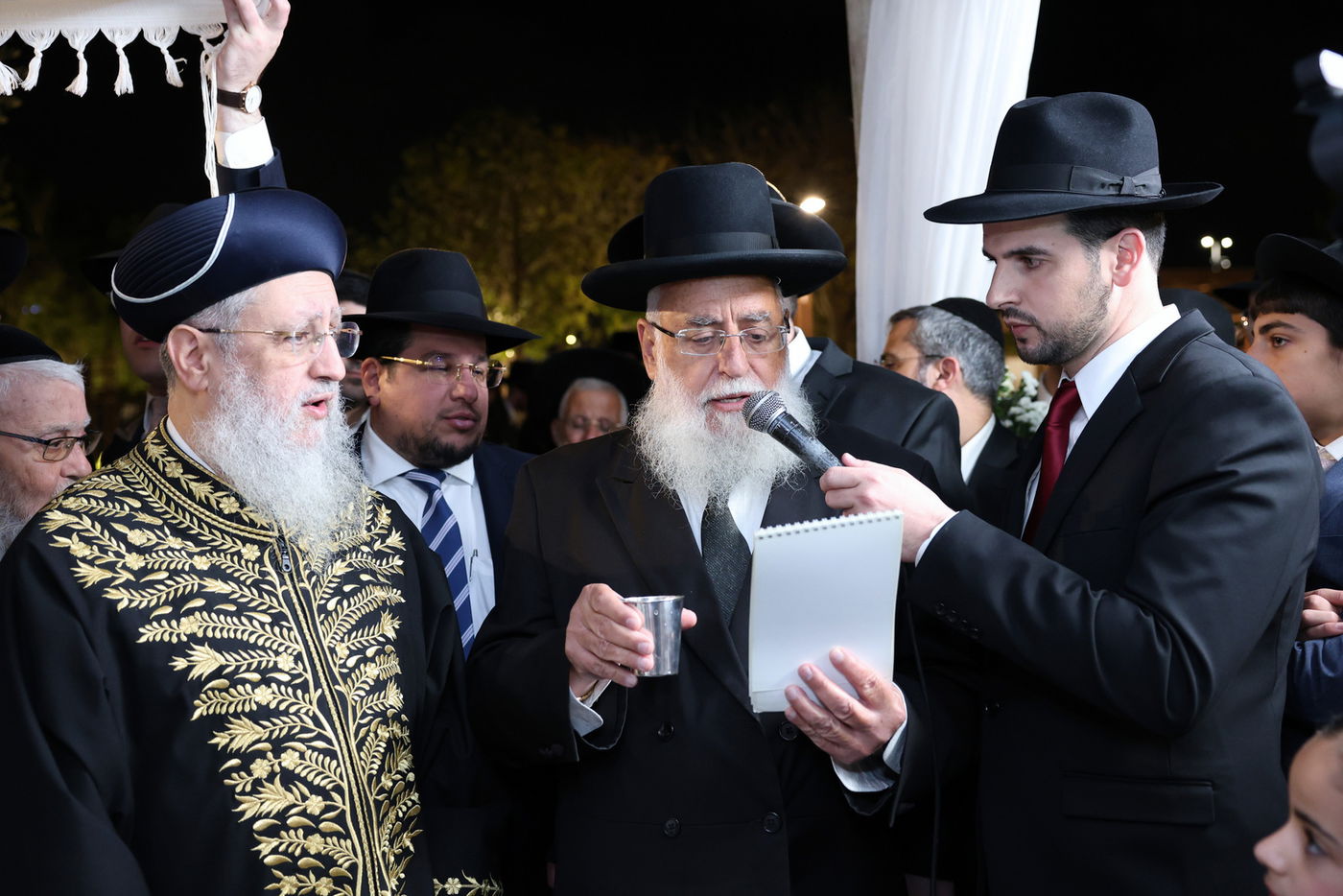 חתונת בנו של הרב אליהו אילוז