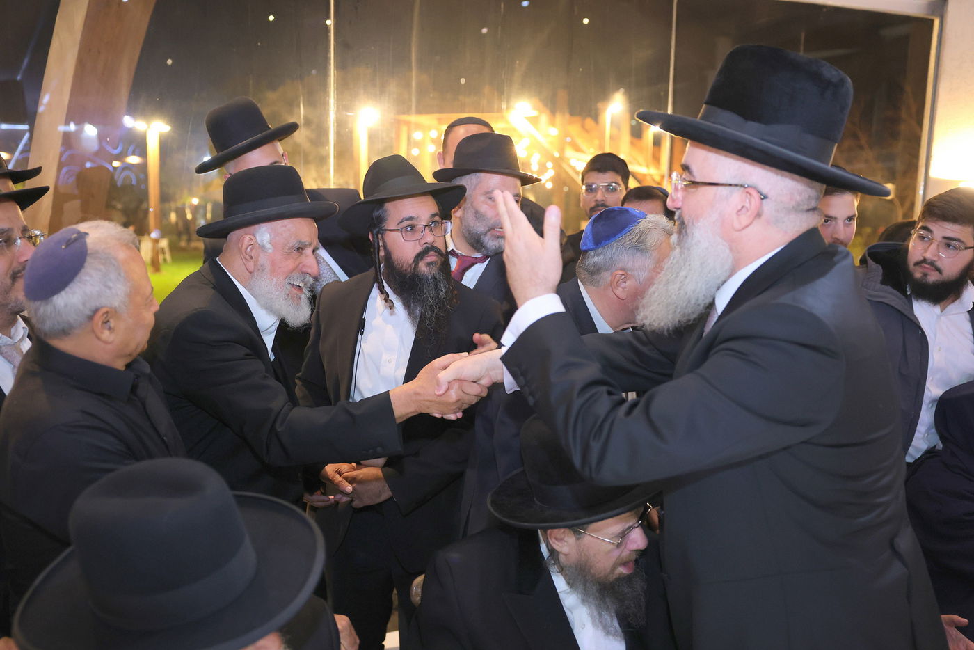 חתונת בנו של הרב אליהו אילוז