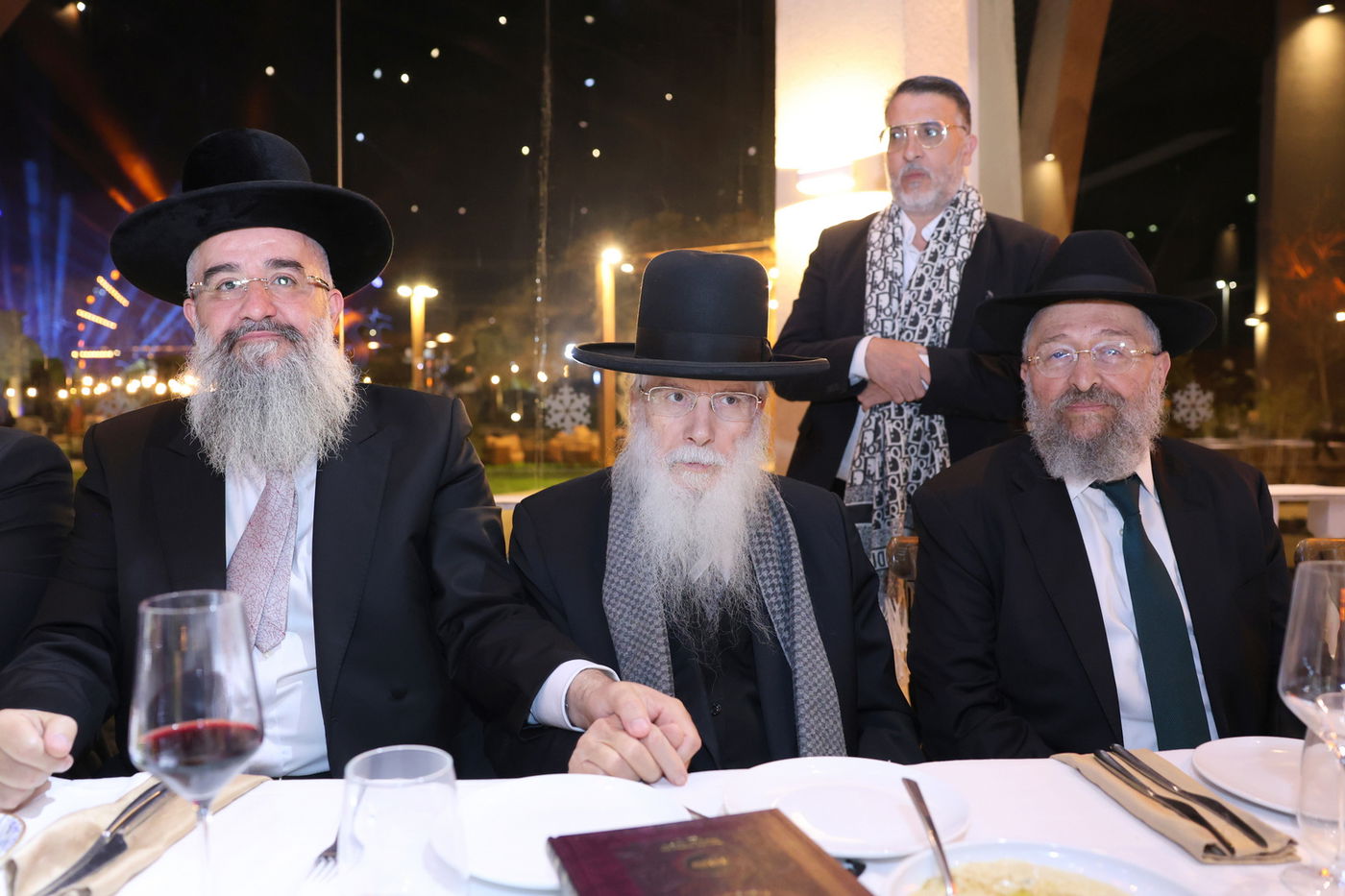 חתונת בנו של הרב אליהו אילוז