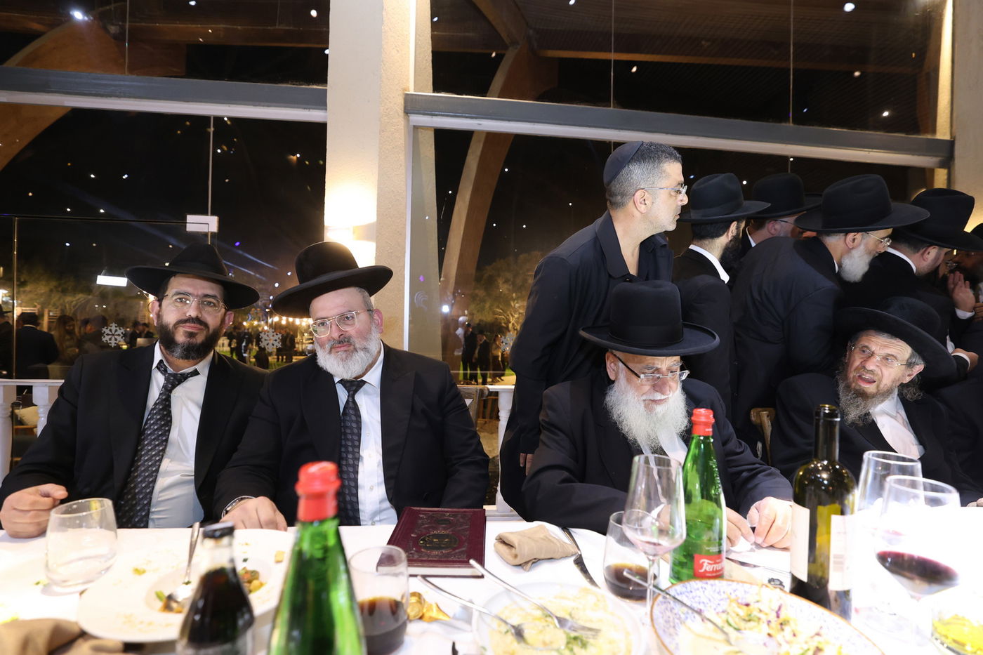 חתונת בנו של הרב אליהו אילוז