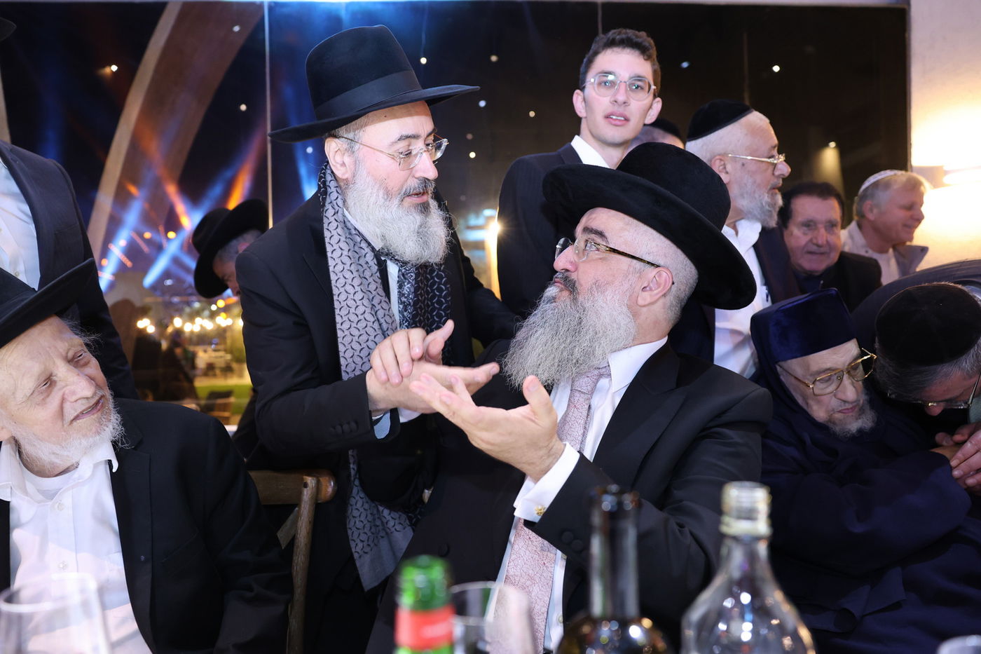 חתונת בנו של הרב אליהו אילוז