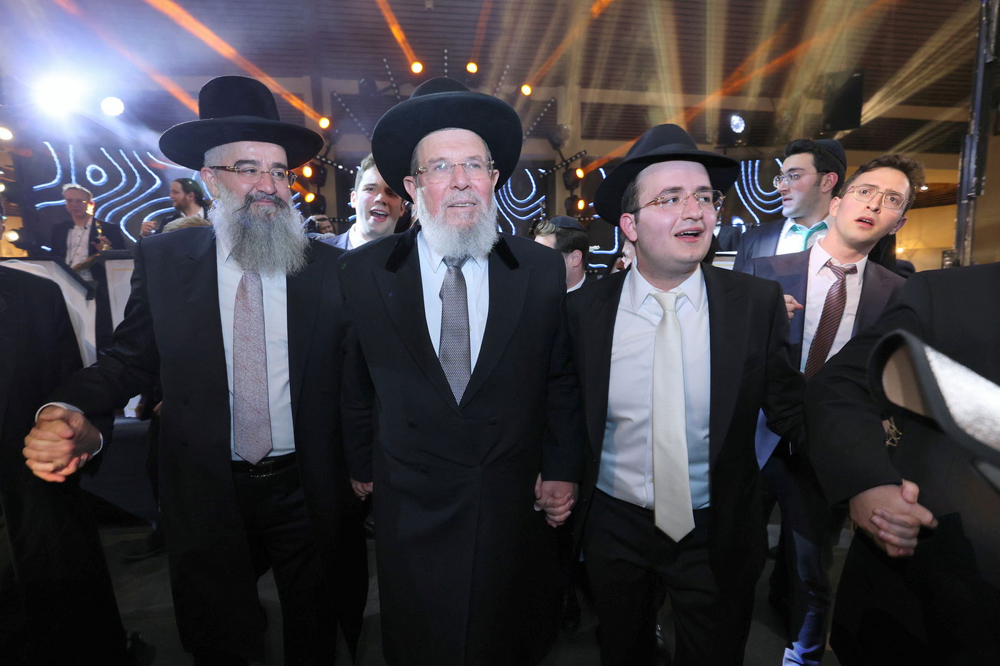 חתונת בנו של הרב אליהו אילוז