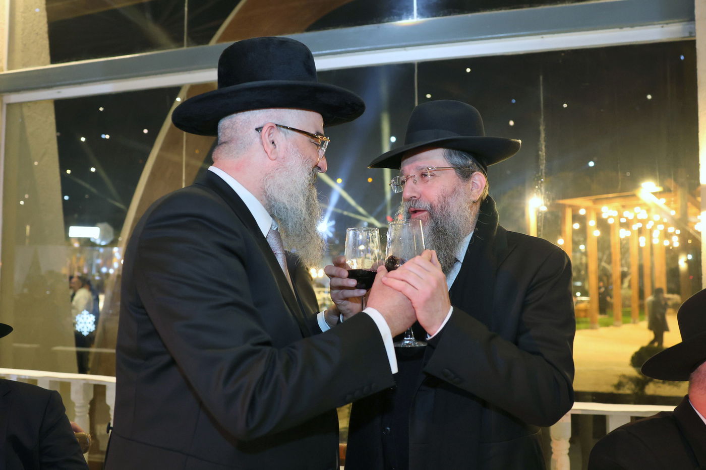 חתונת בנו של הרב אליהו אילוז