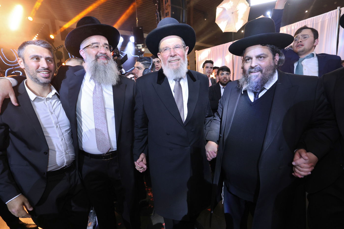 חתונת בנו של הרב אליהו אילוז