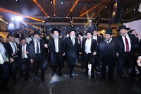 חתונת בנו של הרב אליהו אילוז