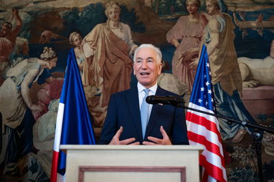 השגריר קושנר