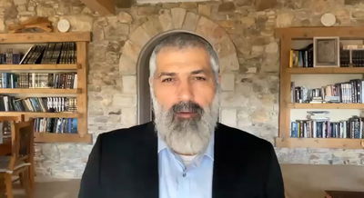 צבי יחזקאלי בפינה מיוחדת לפרשת תצוה • צפו