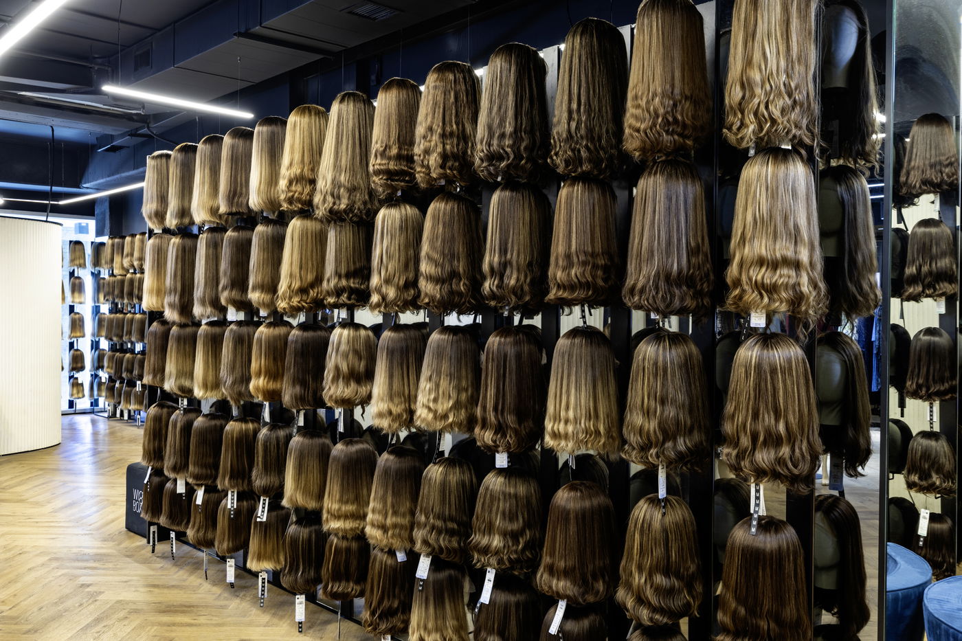 כבר סימנת את הפאה הבאה שלך מתוך התמונה? החלום קרוב מתמיד. 12 שאלות קצרות בסקר, ואת נכנסת לתחרות על פאת מותג חדשה במתנה. אל תפספסי.