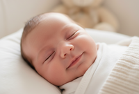 מבט המזוגג והחיוך החטוף מעלים את השאלה הנצחית: מה עובר להם בראש?