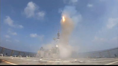 תיעוד דרמטי: מטוסי הקרב של ארה"ב ממריאים מנושאת מטוסים לעבר איראן