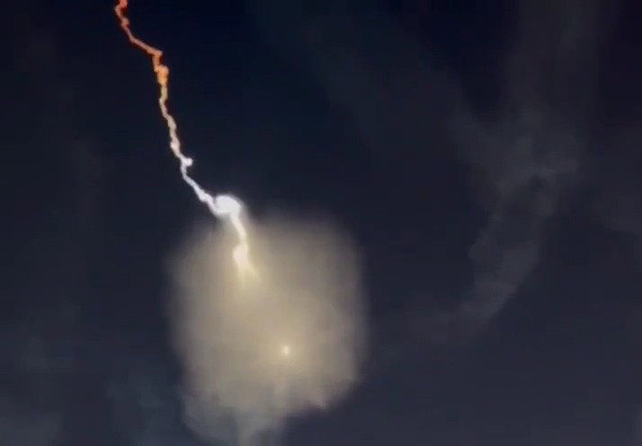 ערוצים איראנים טוענים שאיראן שיגרה טיל היפרסוני לעבר ישראל