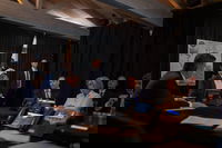 טראמפ בחדר המלחמה