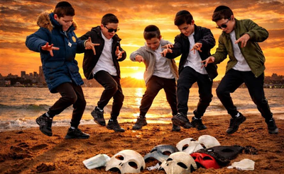 איצי באלד ו"פרחי ניו יורק" בקליפ פורים מקפיץ: "הסירו את המסכה"
