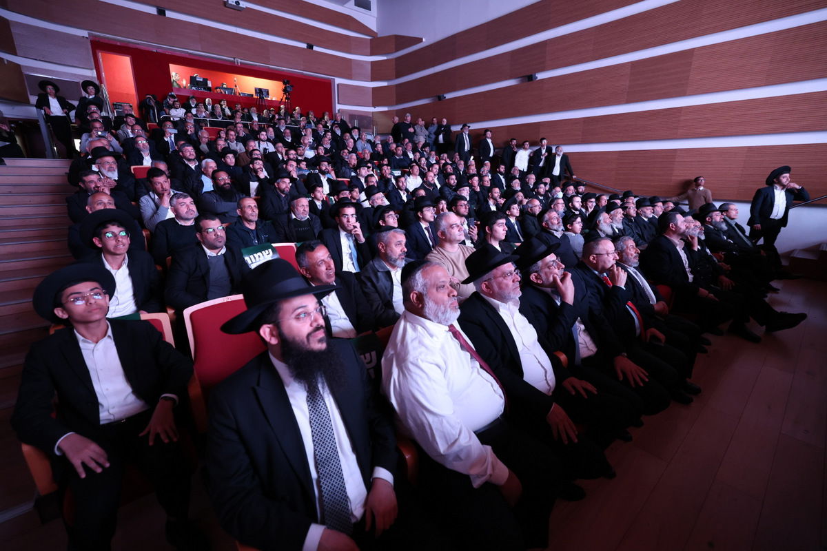 הכתרת הרב יחיאל בסיס לרבה של ראש העין