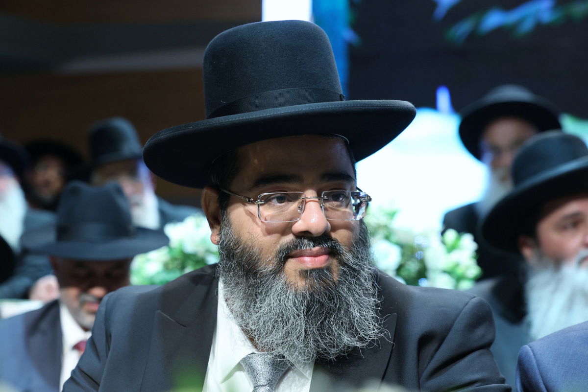 הכתרת הרב יחיאל בסיס לרבה של ראש העין