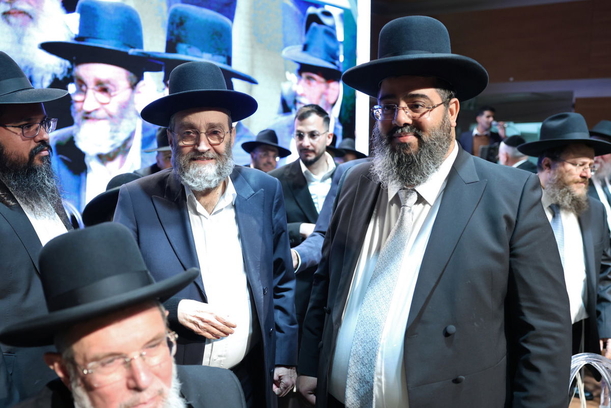 הכתרת הרב יחיאל בסיס לרבה של ראש העין