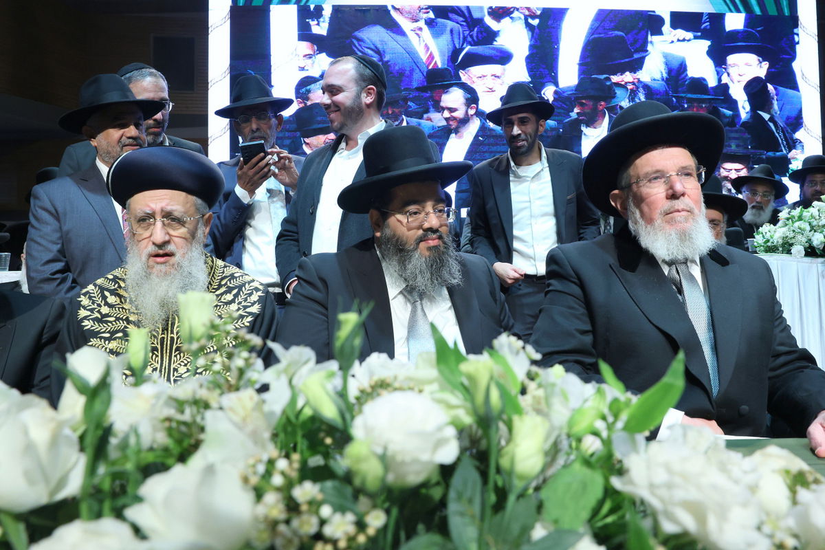 הכתרת הרב יחיאל בסיס לרבה של ראש העין