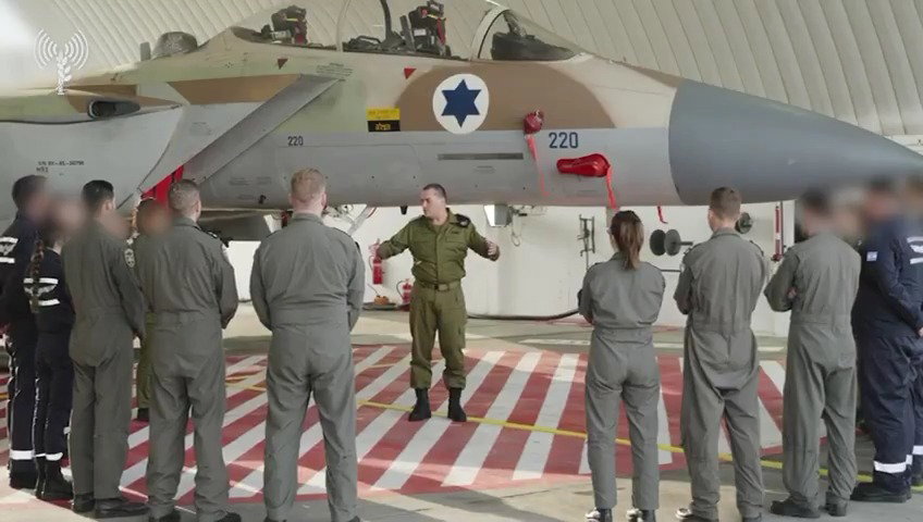 הרמטכ"ל עם לוחמי חיל האוויר